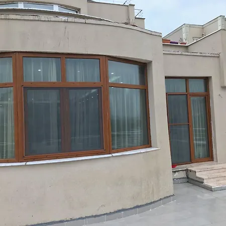 Terrace Villa *